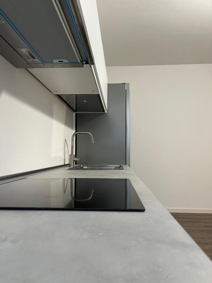 Modern Apartment - Centro Падуя Экстерьер фото